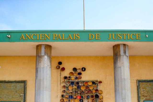 Le Président Bassirou Diomaye a visité la 15e Biennale de l’Art Africain Contemporain Le Président Bassirou Diomaye a visité la 15e Biennale de l’Art Africain Contemporain