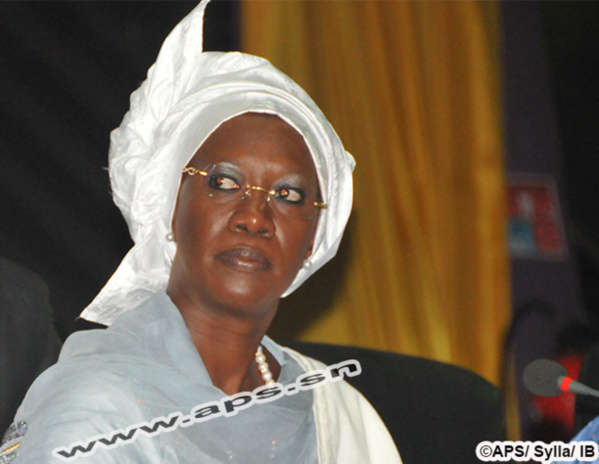 Solidarité nationale au service de l’Apr Dakar: A quel jeu joue Anta Sarr Diacko ? Solidarité nationale au service de l’Apr Dakar: A quel jeu joue Anta Sarr Diacko ?