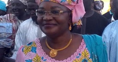 Aida Mbodji : " Macky Sall est derrière cette folie de Fada" Aida Mbodji : " Macky Sall est derrière cette folie de Fada"