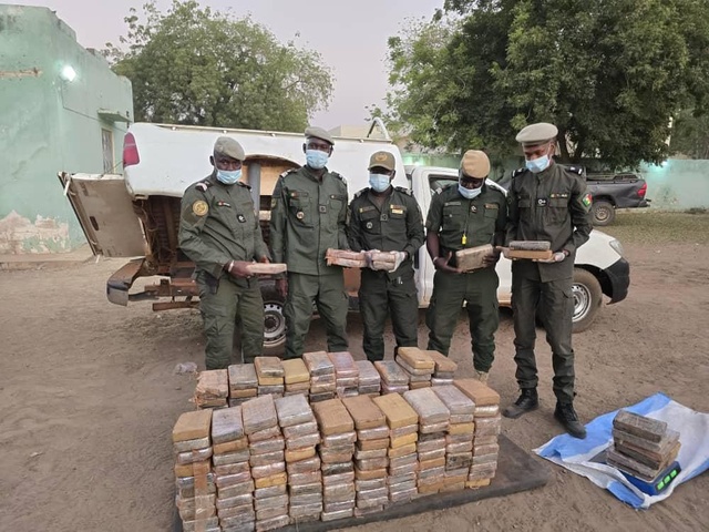 KOUNGHEUL : SAISIE DE COCAÏNE D’UNE VALEUR DE 18,8 MILLIARDS PAR LA DOUANE KOUNGHEUL : SAISIE DE COCAÏNE D’UNE VALEUR DE 18,8 MILLIARDS PAR LA DOUANE