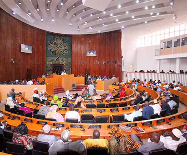 ASSEMBLÉE NATIONALE : L’OUVERTURE DE LA PREMIÈRE SESSION FIXÉE AU 2 DÉCEMBRE 2024 ASSEMBLÉE NATIONALE : L’OUVERTURE DE LA PREMIÈRE SESSION FIXÉE AU 2 DÉCEMBRE 2024