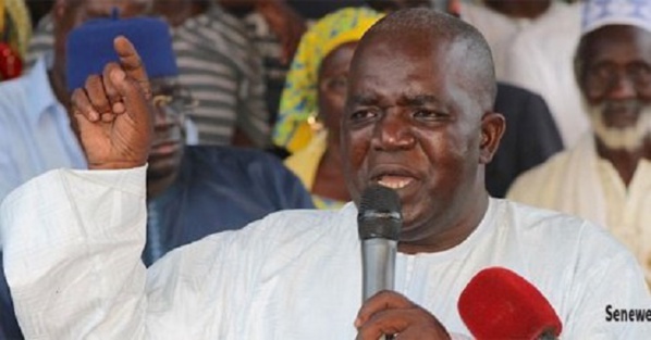 Assemblée nationale : Oumar Sarr, Woré Sarr, Thierno Bocoum et Decroix molestés Assemblée nationale : Oumar Sarr, Woré Sarr, Thierno Bocoum et Decroix molestés