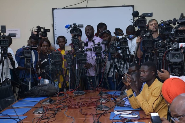 Mise en demeure adressée à la presse « illégale » par le ministre de la CommunicationLe timing et le contenu des griefs en question  -