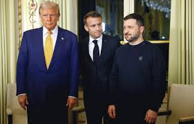 RÉOUVERTURE DE NOTRE-DAME: TRUMP ET ZELENSKY À L'ÉLYSÉE POUR UNE RENCONTRE TRILATÉRALE AVEC MACRON RÉOUVERTURE DE NOTRE-DAME: TRUMP ET ZELENSKY À L'ÉLYSÉE POUR UNE RENCONTRE TRILATÉRALE AVEC MACRON