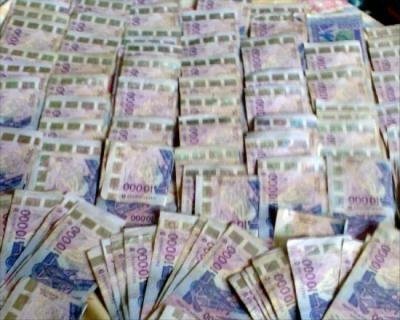 Rapport de la Centif : 678 millions en argent sale et deux terrains saisis Rapport de la Centif : 678 millions en argent sale et deux terrains saisis