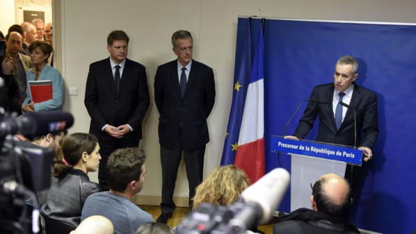 Attentats de Paris : le point sur l'enquête 24 heures après les faits Attentats de Paris : le point sur l'enquête 24 heures après les faits