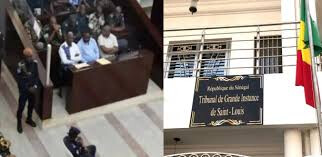 Affaire des 81 gardes du corps de Samm Sa Kaddu: trois ans ferme pour trois accusés, 55 recouvrent la liberté Affaire des 81 gardes du corps de Samm Sa Kaddu: trois ans ferme pour trois accusés, 55 recouvrent la liberté