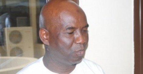 Arrestation d'un associé du directeur de cabinet d’Ali Bongo à Roissy : Le Sénégal éclaboussé Arrestation d'un associé du directeur de cabinet d’Ali Bongo à Roissy : Le Sénégal éclaboussé