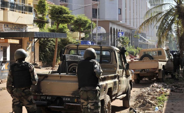 Attaque à Bamako :  Bilan à 16 h 30 ' à Dakar ( 27 corps retrouvés, les assaillants n'ont plus d'otages) Attaque à Bamako :  Bilan à 16 h 30 ' à Dakar ( 27 corps retrouvés, les assaillants n'ont plus d'otages)