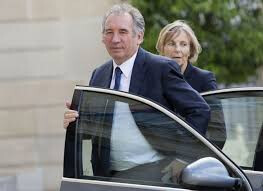 France: le Premier ministre François Bayrou au seuil d'une semaine décisive France: le Premier ministre François Bayrou au seuil d'une semaine décisive