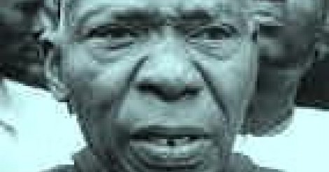 Le père de Mamadou Diop à la barre: « C’est en poussant Niasse sur le côté pour le sauver, que mon fils a été fauché par un camion » Le père de Mamadou Diop à la barre: « C’est en poussant Niasse sur le côté pour le sauver, que mon fils a été fauché par un camion »