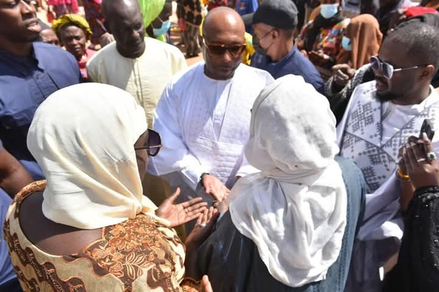 Magal de Porokhane- La réaction de l'ex maire de Dakar après son séjour chez Sokhna Bally, Serigne Moussa Nawél Mbacké... Magal de Porokhane- La réaction de l'ex maire de Dakar après son séjour chez Sokhna Bally, Serigne Moussa Nawél Mbacké...