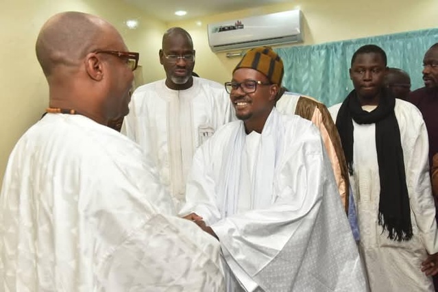 Magal de Porokhane- La réaction de l'ex maire de Dakar après son séjour chez Sokhna Bally, Serigne Moussa Nawél Mbacké... Magal de Porokhane- La réaction de l'ex maire de Dakar après son séjour chez Sokhna Bally, Serigne Moussa Nawél Mbacké...