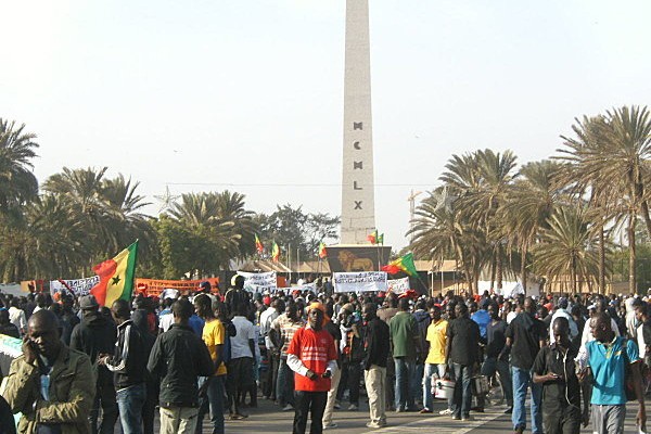 Lutte contre le terrorisme : Vers l’interdiction des rassemblements publics et l’usage des pétards Lutte contre le terrorisme : Vers l’interdiction des rassemblements publics et l’usage des pétards