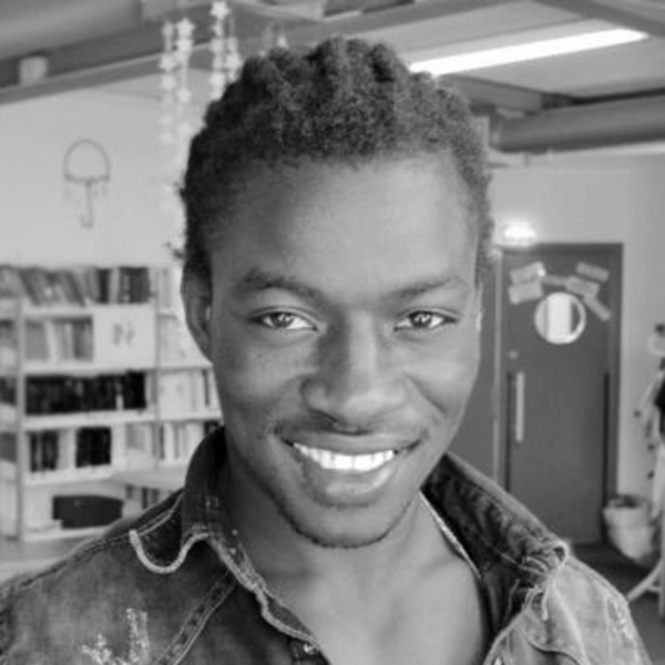 À Rennes, un jeune homme désemparé abattu de cinq balles par la police À Rennes, un jeune homme désemparé abattu de cinq balles par la police