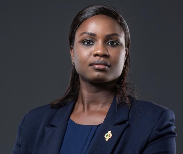 Accusée d’avoir augmenté son salaire, Marème Soda NDIAYE annonce une plainte Accusée d’avoir augmenté son salaire, Marème Soda NDIAYE annonce une plainte