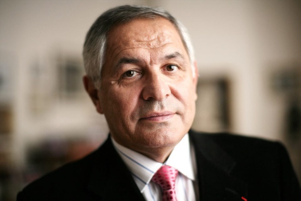 Seydou Kane brûle l’avocat Robert Bourgi Seydou Kane brûle l’avocat Robert Bourgi