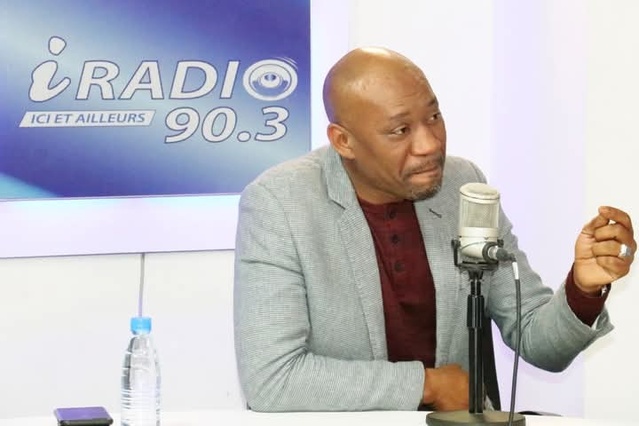 LA FRACTURE DE CONFIANCE LA FRACTURE DE CONFIANCE