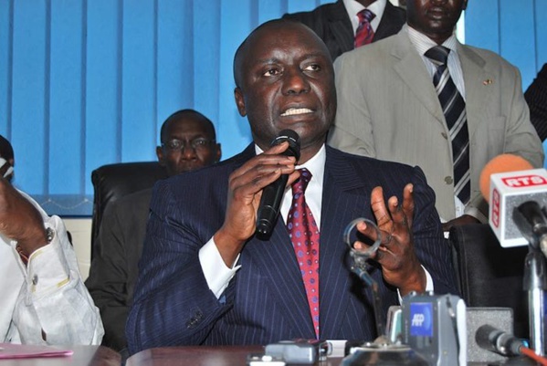 Réponse aux « dames de compagnies »et aux nouveaux « amis » de Macky Sall