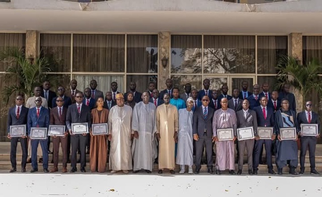 Cérémonie de remise de diplômes aux nouveaux magistrats- La réaction du Pr Diomaye Faye Cérémonie de remise de diplômes aux nouveaux magistrats- La réaction du Pr Diomaye Faye