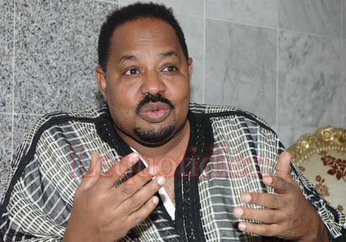 Ahmed Khalifa Niasse sur les révélations de Le Monde: "Si c'est vrai, Macky Sall ne pourrait plus passer un jour de plus au Palais" Ahmed Khalifa Niasse sur les révélations de Le Monde: "Si c'est vrai, Macky Sall ne pourrait plus passer un jour de plus au Palais"