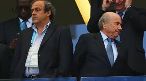 Fifa : Blatter et Platini suspendus huit ans de toute activité liée au football Fifa : Blatter et Platini suspendus huit ans de toute activité liée au football
