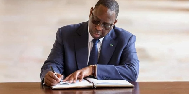 Justice: Qu’est ce qui attend l’ancien président Macky SALL ? Justice: Qu’est ce qui attend l’ancien président Macky SALL ?