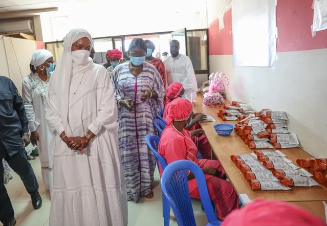 Journée Internationale des Femmes - Le point sur la...journée de la première dame, Marie Khone Faye Journée Internationale des Femmes - Le point sur la...journée de la première dame, Marie Khone Faye