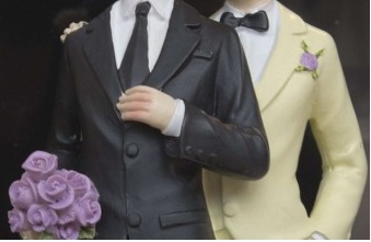 Kaolack -onze homosexuels arrêtés, ils etaient en train de se marier Kaolack -onze homosexuels arrêtés, ils etaient en train de se marier