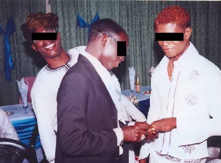 Arrestation de 11 présumés homosexuels à Kaolack : Un prof de maths, un étudiant, un délégué médical et un boucher dans le lot Arrestation de 11 présumés homosexuels à Kaolack : Un prof de maths, un étudiant, un délégué médical et un boucher dans le lot