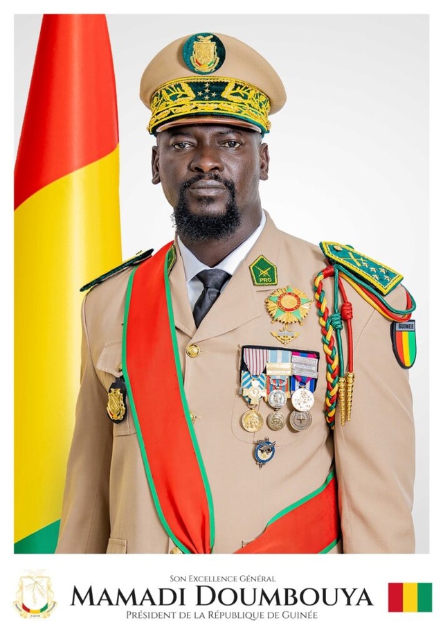 Guinée : 28 partis politiques suspendus, dont le RPG Arc-en-ciel et l’UFR Guinée : 28 partis politiques suspendus, dont le RPG Arc-en-ciel et l’UFR