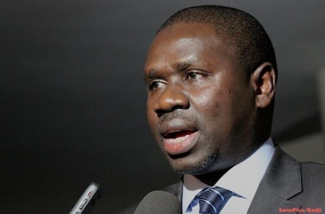 Oumar YOUM à Birame Souley DIOP : « Vous cherchez à protéger des casseurs, pilleurs, délinquants et auteurs de crimes » Oumar YOUM à Birame Souley DIOP : « Vous cherchez à protéger des casseurs, pilleurs, délinquants et auteurs de crimes »