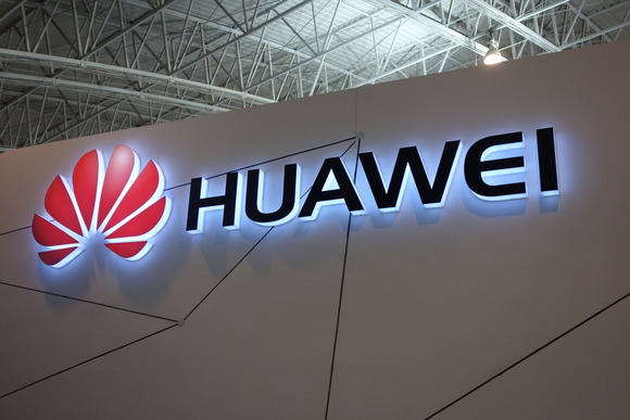 Huawei et la Guinée Bissau paraphent un contrat Huawei et la Guinée Bissau paraphent un contrat