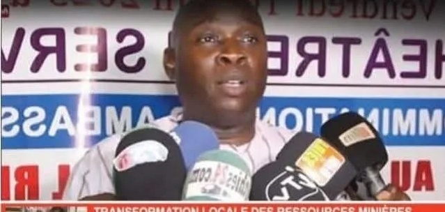 Pool judiciaire financier : le comédien Moussa Seck arrêté pour détournement présumé de fonds publics Pool judiciaire financier : le comédien Moussa Seck arrêté pour détournement présumé de fonds publics