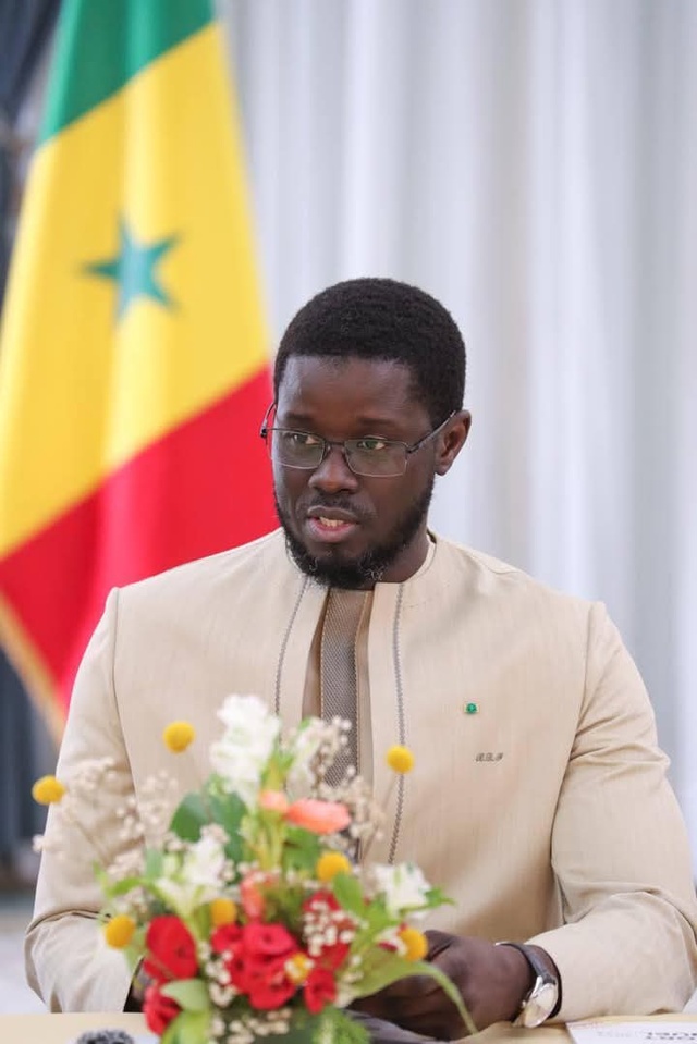 Remise du Rapport annuel du Médiateur de la République- Le Chef de l’État réaffirme son engagement à traduire ces recommandations en actions concrètes Remise du Rapport annuel du Médiateur de la République- Le Chef de l’État réaffirme son engagement à traduire ces recommandations en actions concrètes