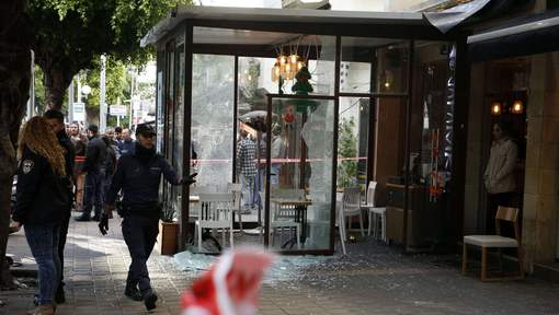 Deux personnes tuées dans une fusillade, scènes de terreur aux terrasses de Tel-Aviv Deux personnes tuées dans une fusillade, scènes de terreur aux terrasses de Tel-Aviv