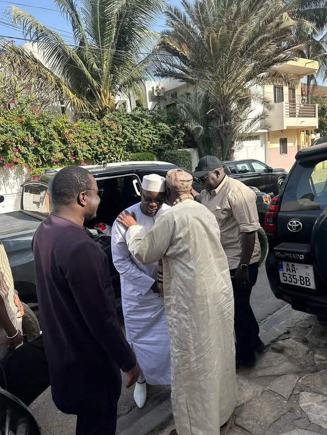 Dethie Fall devient-il "l'homme de confiance absolue" du Pm, Ousmane Sonko ? Dethie Fall devient-il "l'homme de confiance absolue" du Pm, Ousmane Sonko ?