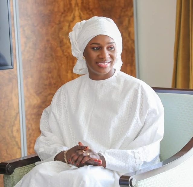 La Première Dame, Marie Khone Faye, reçoit l’Amicale des Femmes de la Présidence de la République La Première Dame, Marie Khone Faye, reçoit l’Amicale des Femmes de la Présidence de la République