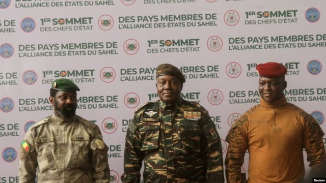 Le Mali, le Niger et le Burkina instaurent un droit de douane commun pour leur confédération