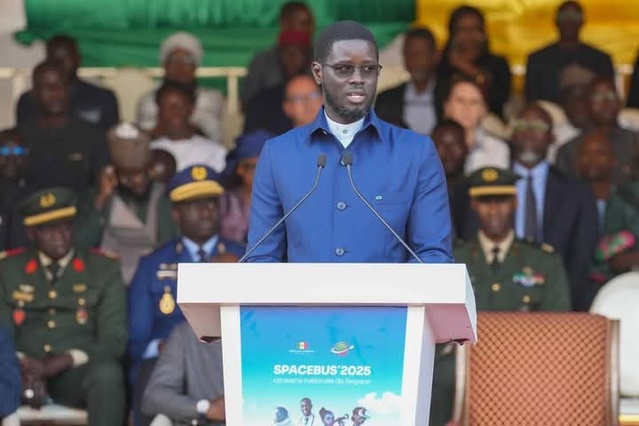 La réaction du Pr Diomaye Faye après le lancement officiel de la 2ème édition de la Caravane nationale de l’espace La réaction du Pr Diomaye Faye après le lancement officiel de la 2ème édition de la Caravane nationale de l’espace