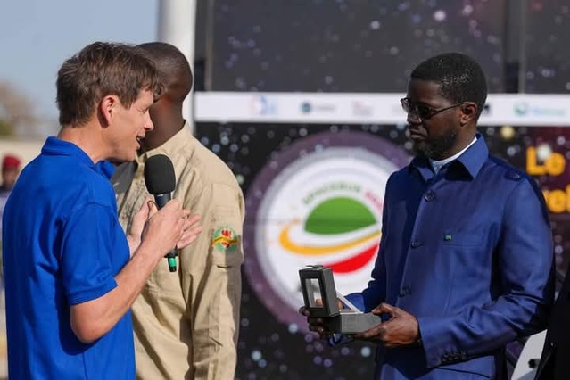 La réaction du Pr Diomaye Faye après le lancement officiel de la 2ème édition de la Caravane nationale de l’espace La réaction du Pr Diomaye Faye après le lancement officiel de la 2ème édition de la Caravane nationale de l’espace
