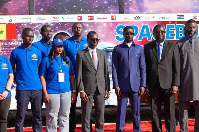 La réaction du Pr Diomaye Faye après le lancement officiel de la 2ème édition de la Caravane nationale de l’espace La réaction du Pr Diomaye Faye après le lancement officiel de la 2ème édition de la Caravane nationale de l’espace