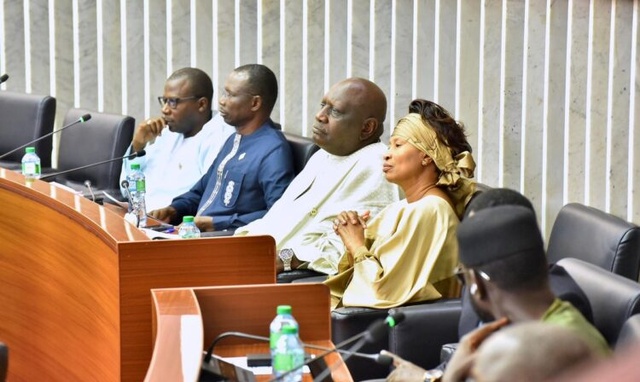 Loi d’amnistie : les députés de l’opposition face à la presse ce mercredi Loi d’amnistie : les députés de l’opposition face à la presse ce mercredi