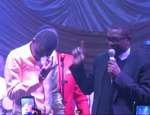 Après avoir calé la date du 4 Juin prochain pour son"live" à Paris-Bercy, Waly Seck choisit comme parrain...Youssou Ndour Après avoir calé la date du 4 Juin prochain pour son"live" à Paris-Bercy, Waly Seck choisit comme parrain...Youssou Ndour