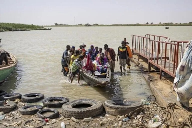 Migration : la DNLT interpelle deux passeurs qui convoyaient 37 individus Migration : la DNLT interpelle deux passeurs qui convoyaient 37 individus