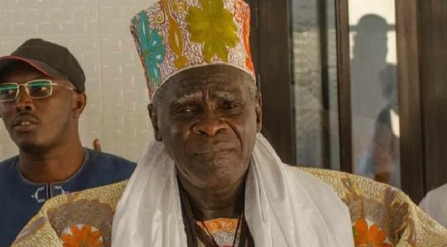 Le Jaraaf Pape Youssou Ndour exclu du Conseil des Notables de Ouakam Le Jaraaf Pape Youssou Ndour exclu du Conseil des Notables de Ouakam