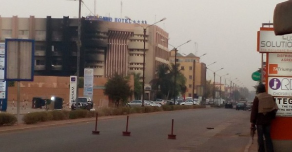 LIBÉRATION DU SPLENDID HÔTEL : TROIS JIHADISTES TUÉS LIBÉRATION DU SPLENDID HÔTEL : TROIS JIHADISTES TUÉS