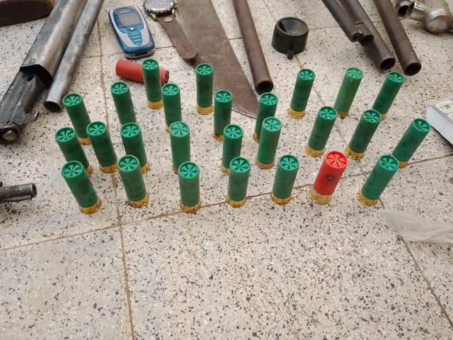 Lutte contre l’insécurité : un vaste réseau de trafic d’armes démantelé à Nguéniène dans la région de Thiès Lutte contre l’insécurité : un vaste réseau de trafic d’armes démantelé à Nguéniène dans la région de Thiès