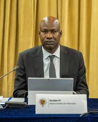 Monsieur le Ministre, Ibrahima Sy ! Monsieur le Ministre, Ibrahima Sy !