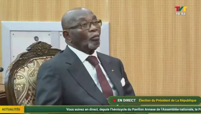 Togo : Savi de Tové élu président de la République par le Congrès Togo : Savi de Tové élu président de la République par le Congrès